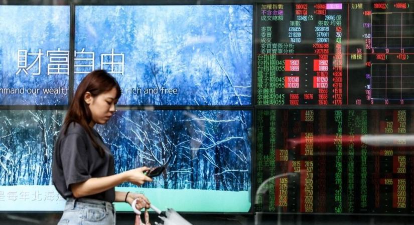 Jegybanki döntésekre vár a részvénypiac, viszont zavart okoz, hogy használhatatlanok az amerikai statisztikák