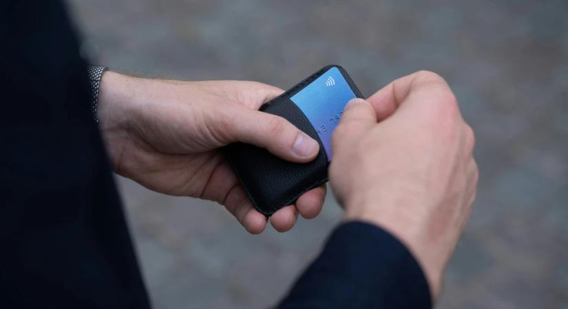 30200014 – sokat fogsz találkozni ezzel a nyolc számjeggyel, ha végre bevezetik itthon a Revolut egyik legnagyobb dobását