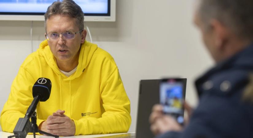 „Meguntam a hazugságokat!” Elfajult a miniszteri látogatás a BGE-n