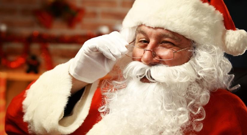 Tűzoltók vitték az egri kórházba a Mikulást: így reagáltak az intézményben ápolt gyermekek - Fotók