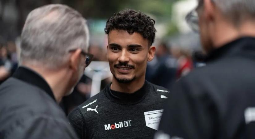 Az F1-ből kirúgott pilóta a horrorbalesete után üzent a Red Bull főnökének