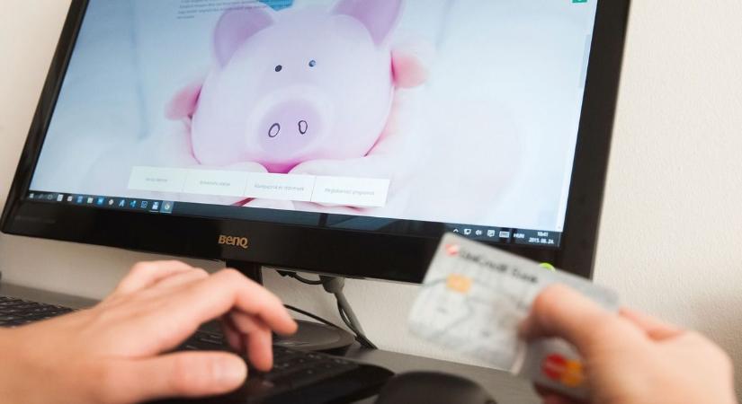 Korlátozások jönnek a magyar Revolut-felhasználók számára