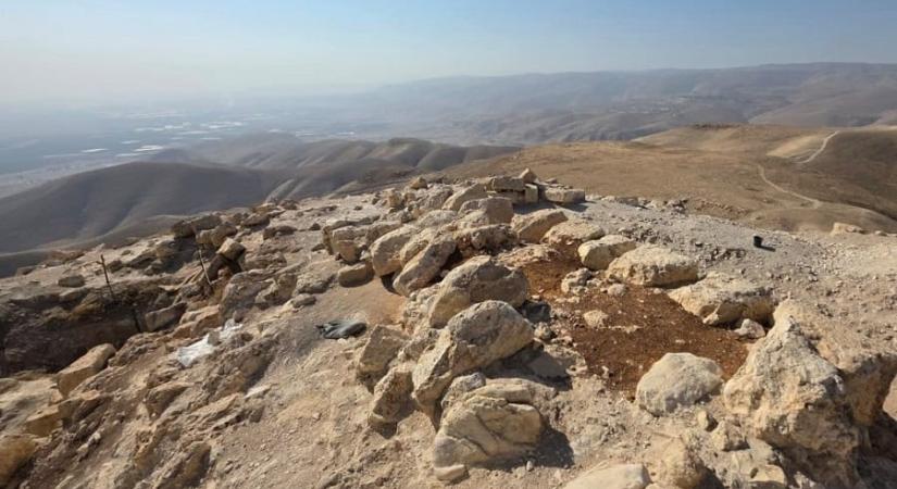 Titokzatos romokat tártak fel izraeli régészek a Jordán-völgy felett