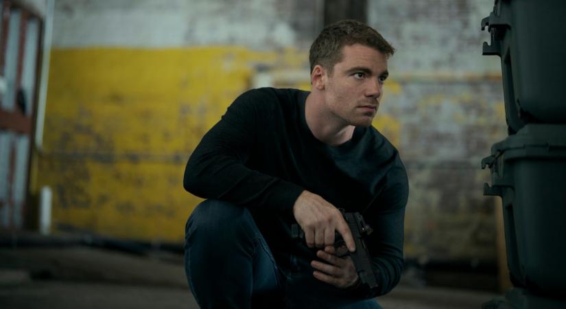 Hamarosan a Netflixen: Végre premierdátumot és rövid előzetest kapott az Éjjeli ügynök 3. évada!