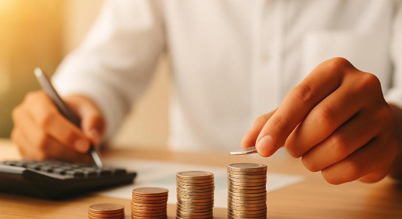 Minimálbér-emelés 2026-ban: ennyivel nő a táppénz, a GYED, a GYOD és az álláskeresési járadék