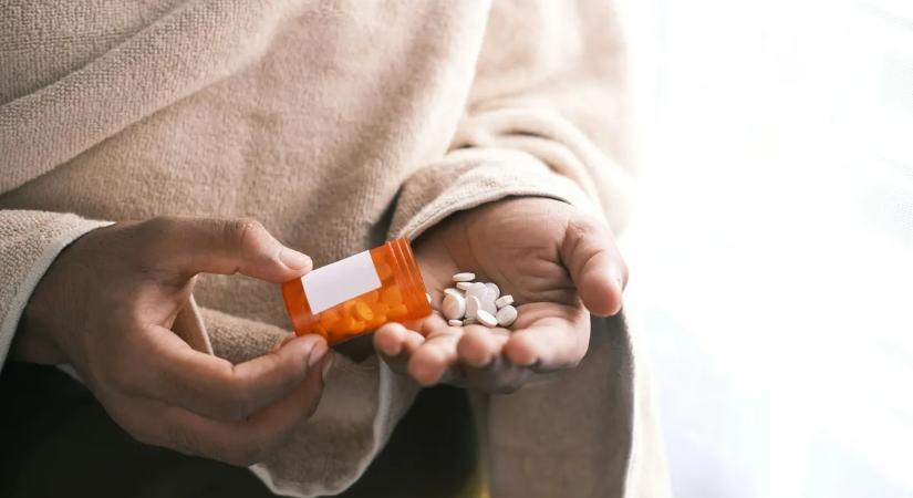 Csak a fájdalmát akarta enyhíteni az édesanya - Így okozhat halált a fájdalomcsillapító