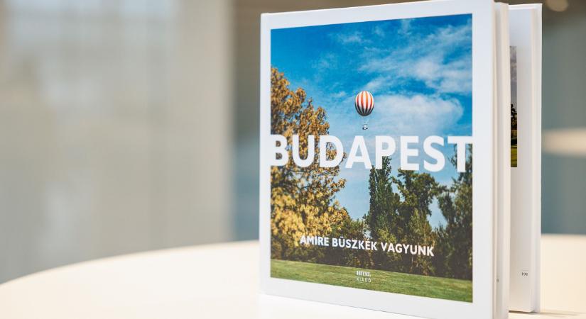 Budapest–Amire büszkék vagyunk címmel jelent meg egy 300 fényképből álló fotóalbum