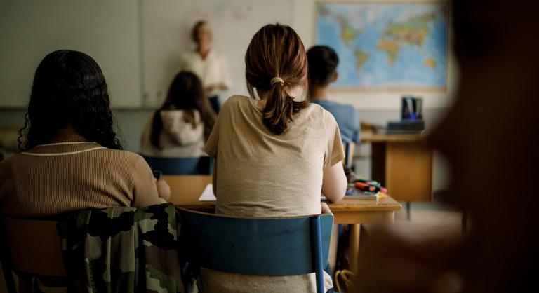 Felháborodást váltott ki az olasz kormány törvényjavaslata: szülői beleegyezéshez kötnék a szexuális felvilágosítást