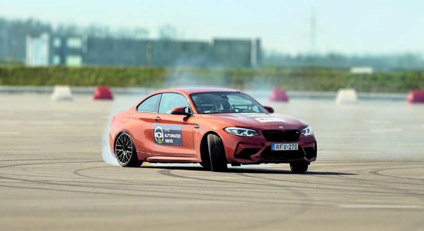 Megcsúszik az autó? Mostantól nem veszíted el felette az irányítást!