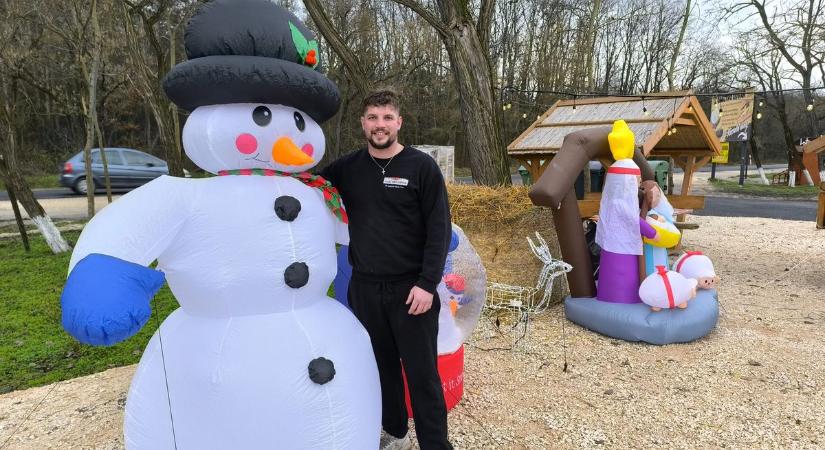 Kamerafelvételen a Mikulástolvaj, a Kemma.hu megszerezte a felvételt