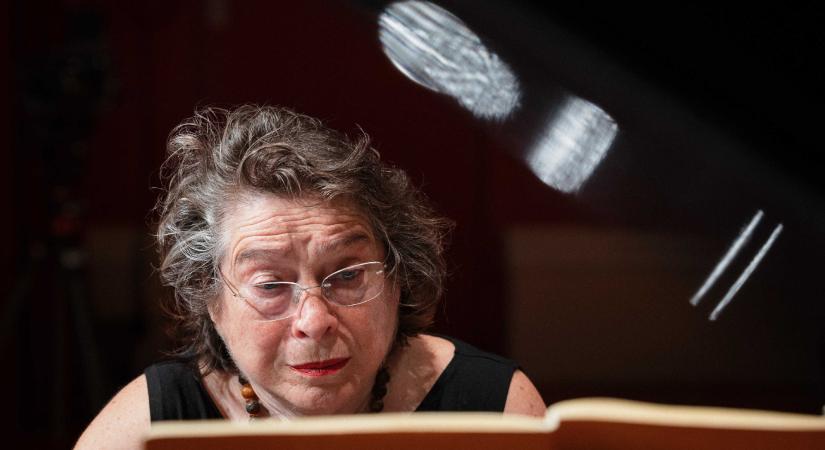 Tiltakoznak az ukránok egy orosz származású zongoraművész magyarországi koncertjei miatt