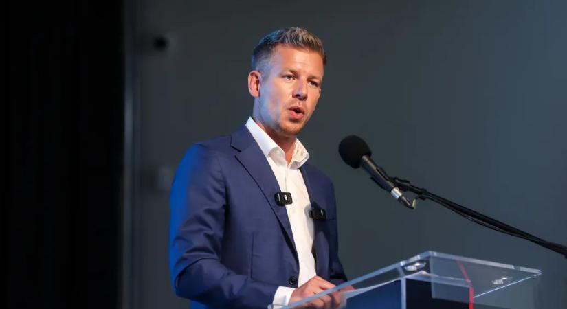 Magyar Péter: A Tisza listáján befutó képviselői helyek legalább 10 százalékát a roma honfitársaink kapják