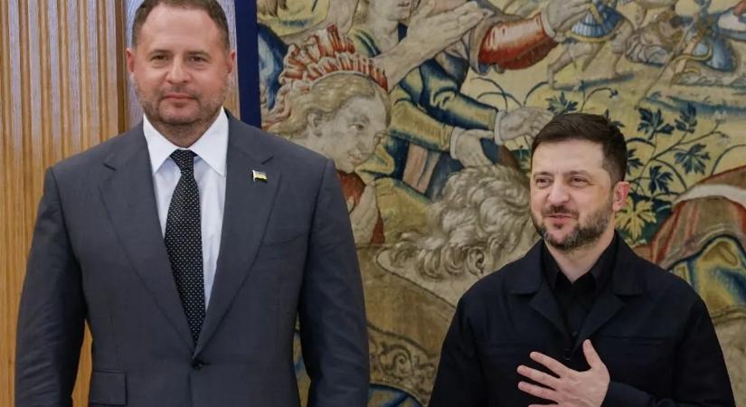 Jermakot kirúgták, mégis mindenhol ott van