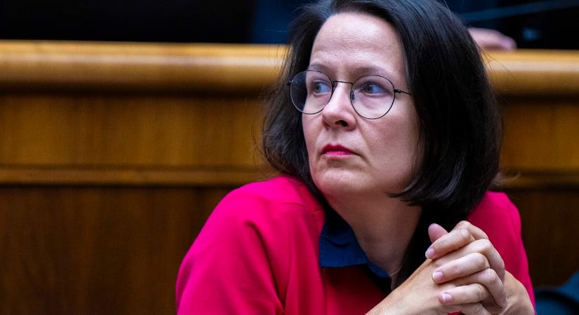 Ellenőrzést kezdeményez a PS az SIS-nél az alkalmazottak levele nyomán