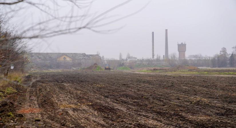 Eladnák a DVSC egykori sporttelepét