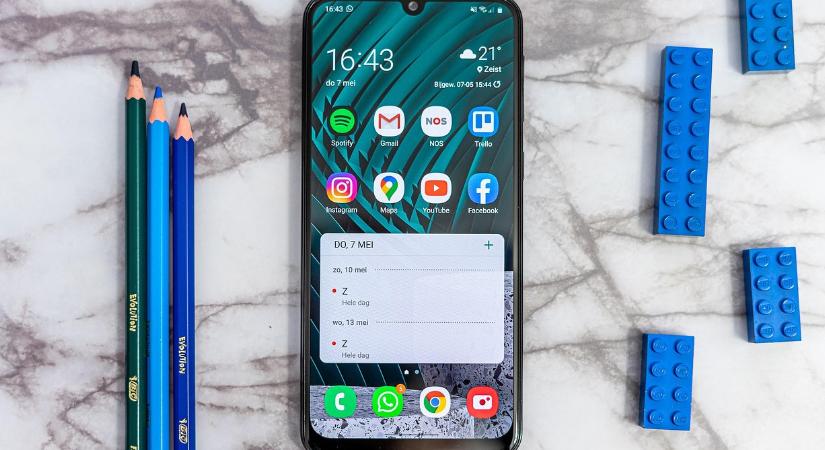 Ha ilyen telefont használ, ezt azonnal tegye meg, mert veszélyben van