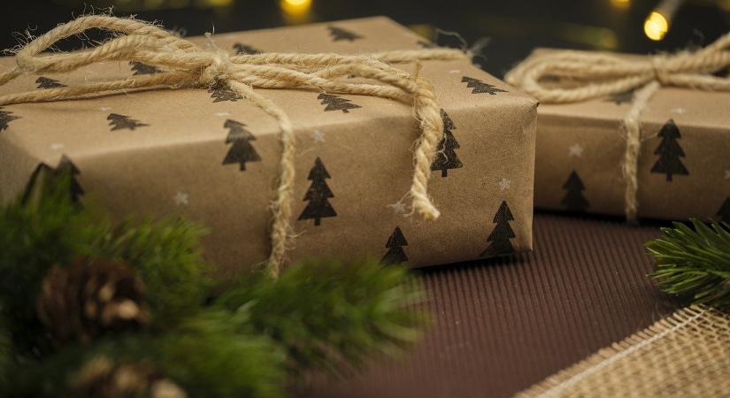 Karácsonyi összefogás: saját forrásból támogatják Tusnádfürdő időseit