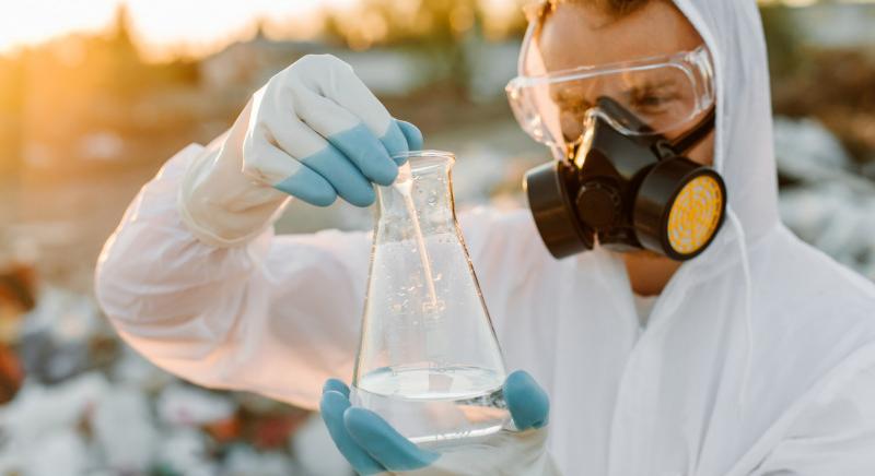 Tényleg kristálytiszta ivóvíz: egy új megoldás eltünteti a mérgező anyagok 99 százalékát