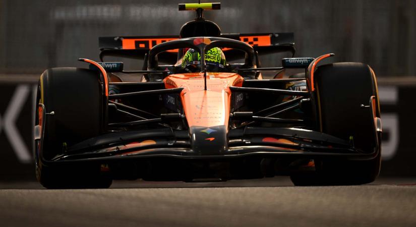 Norris az élen Verstappen előtt, Piastri nincs a top 10-ben