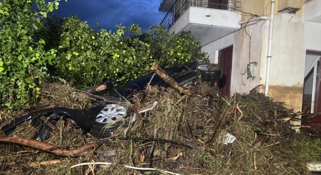 Vihar tombol Görögországban