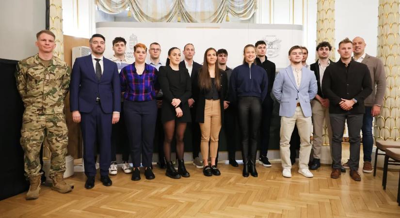 Több mint hetven sportolóval bővült a Magyar Honvédség Sportszázada