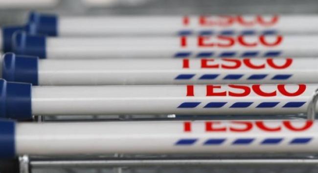Fekete teát hívott vissza a forgalomból a Tesco