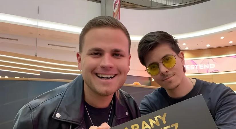 Hoppá! Győzike után az X-Faktorból kiejtett énekessel állt össze a CRAZYBOYS