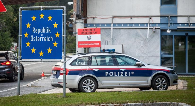 Téli közlekedés Ausztriában: Ezeket a szabályokat kötelező ismerni