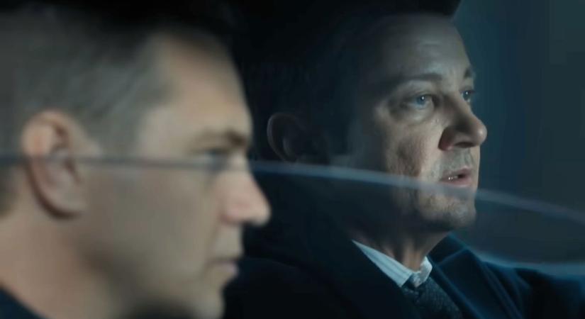 A kritikusok széttépték, a rajongók imádják, 10/10-re értékelik, döbbenetes ellentmondás kavar vihart Jeremy Renner thrillere körül