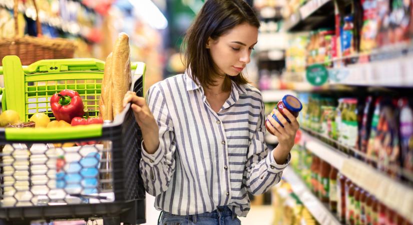 Használhatod a saját táskádat bevásárlás közben? Minden nagy üzletlánc közleményt adott ki