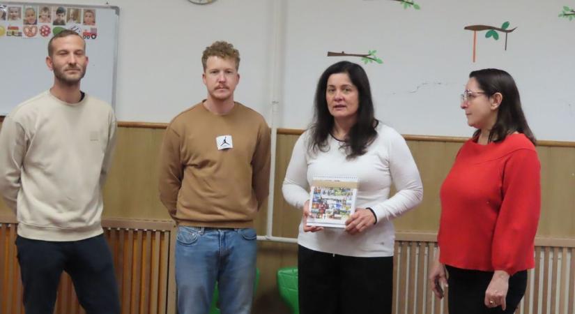 Ha megveszi a Kincses Vásárhelyt, segíti, hogy az Aranyossy óvodásai fészekhintát kapjanak!