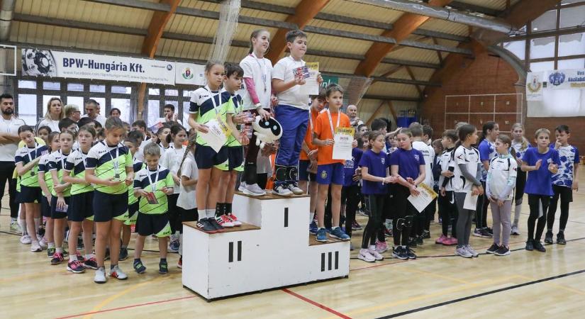 A városi döntőből két iskola bejutott az országos fináléba - eredmények, nevek, fotók!