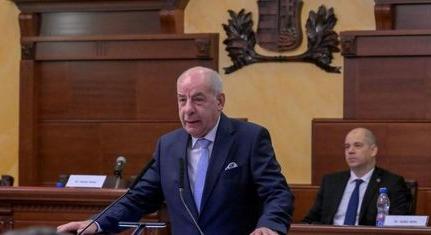 A Fidesz törvénymódosítással akadályozná meg Sulyok Tamás félreállítását