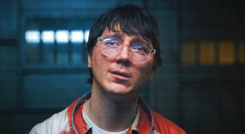 A Batman rendezője, Ben Stiller és Simu Liu is Paul Dano védelmére kélt, miután Tarantino mindenfélének elhordta a színészt, aki szerinte a "legnagyobb puhap*cs"