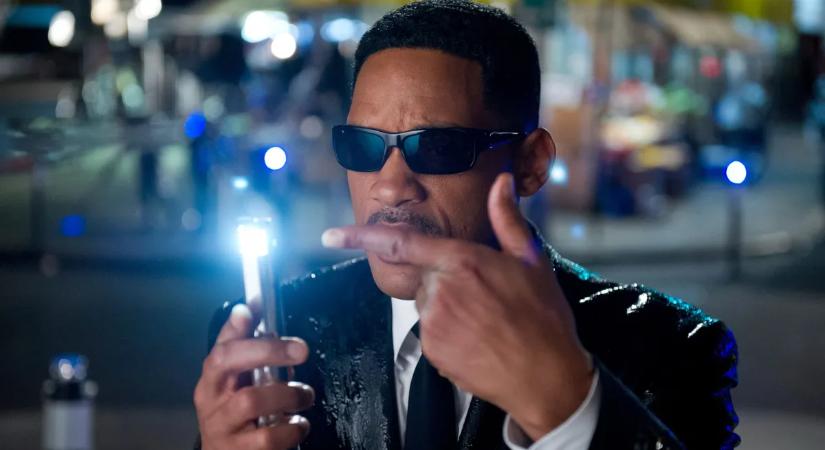 Will Smith ismét talpig feketében? Folytatást kap a pofonosztó színész népszerű sci-fije!