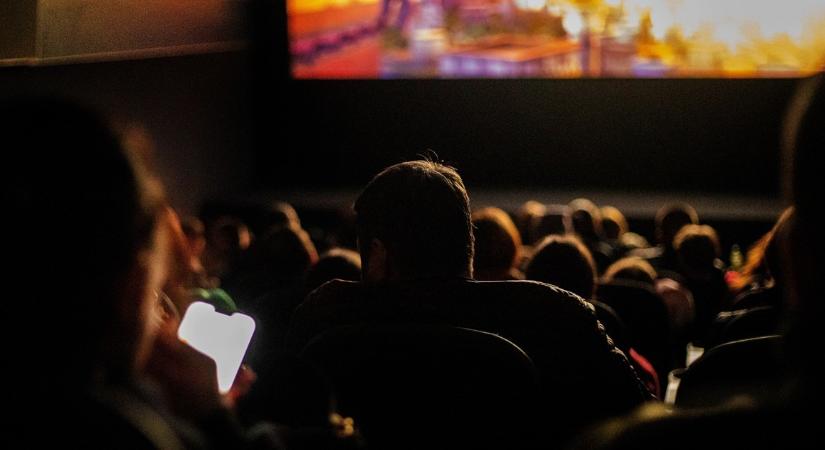 Milyen hatással lesz a Warner mozifilmjeire a Netflix általi felvásárlás?