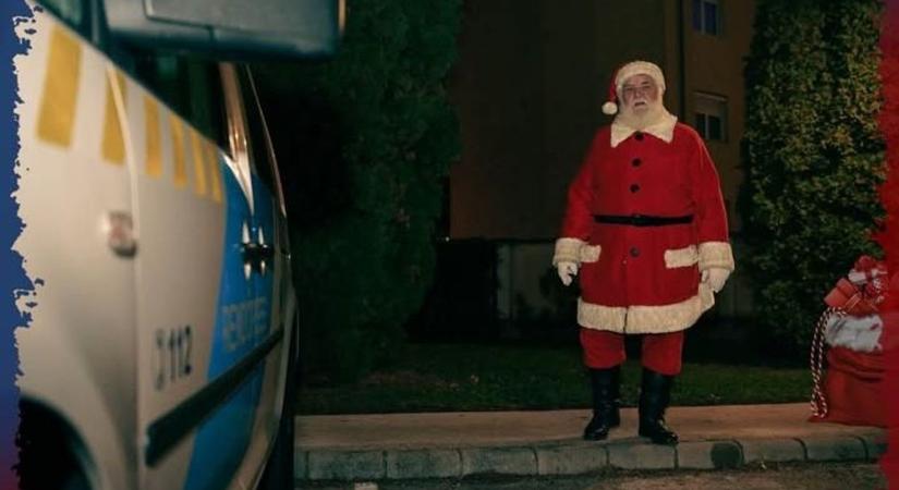 A Fejér vármegyei járőröket is meglátogatta a Mikulás