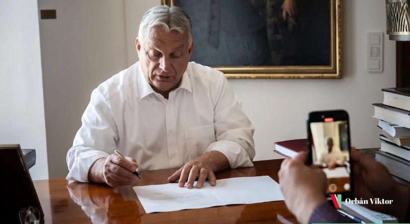 Így várja Orbán Viktor a Mikulást