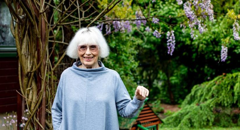 Esztergályos Cecília unszolásra 20 év után tér vissza a színpadra Drahota Andrea