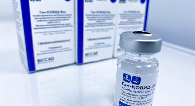 Minden szállítmány orosz vakcinát ellenőriz majd hatóság