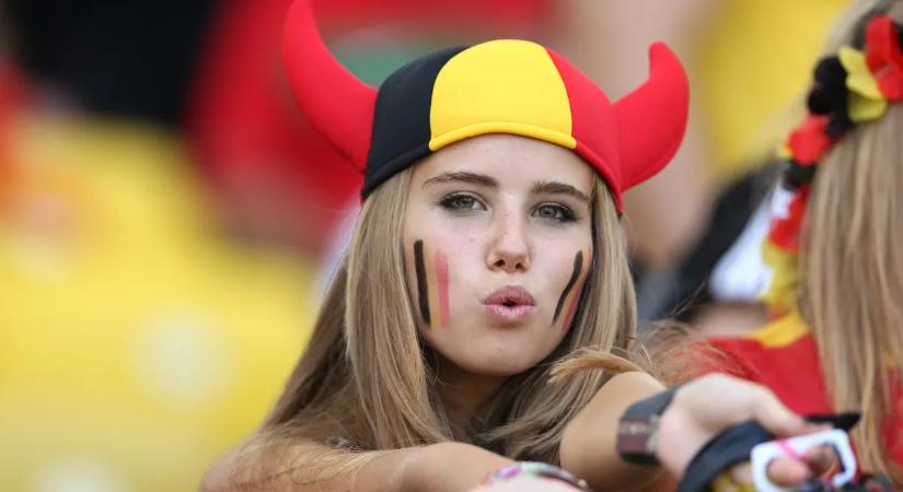 "Ennyi eszed van" - a Facebook-posztja miatt rúgták ki a népszerű modellt