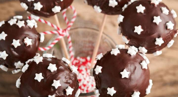 Gyors és mennyei zserbógolyó: sütés nélküli desszertet mutatunk