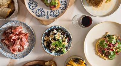 A Tapas Finóban tudják, hogyan varázsoljanak egy csipet nyarat a téli szürkeségbe