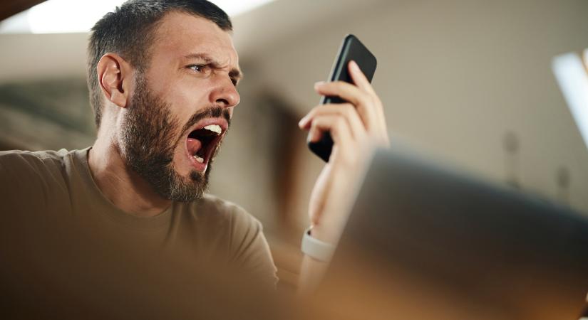 Pórul jártak az Aqua.hu régi vásárlói, óriási a felháborodás