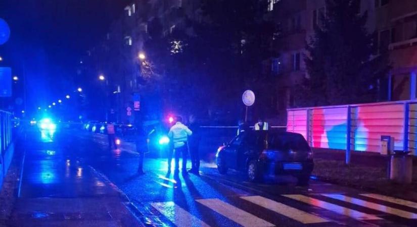 TRAGÉDIA: Halálra gázoltak egy zebrán átkelő nőt