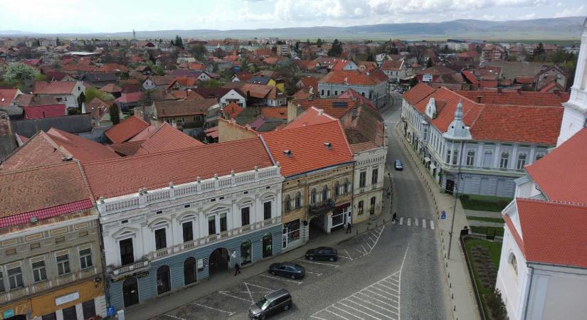 Országjáró Kézdivásárhelyen – élőben jelentkezik a Kossuth Rádió a céhes városból