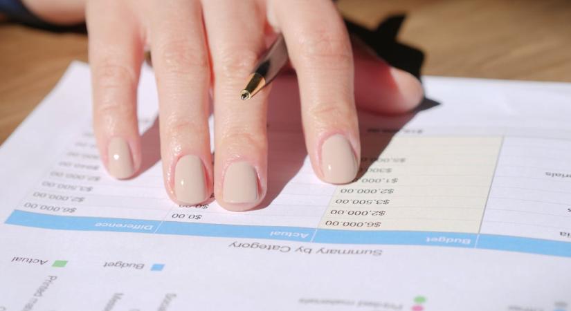 Vigyázzon, a rezsire sem lesz elég a nyugdíj, ha így adózik