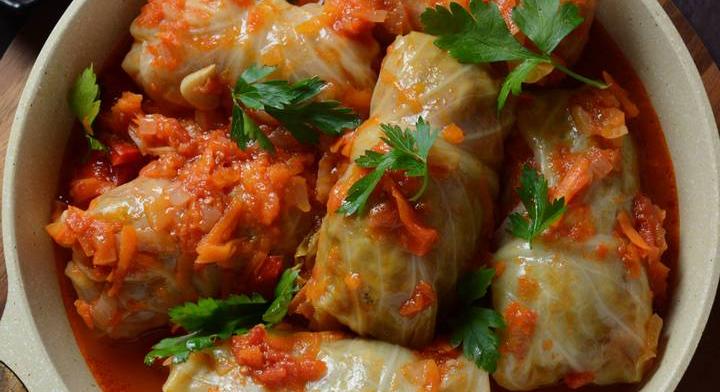 Mennyei töltött káposzta hús nélkül: laktató, szaftos és finom