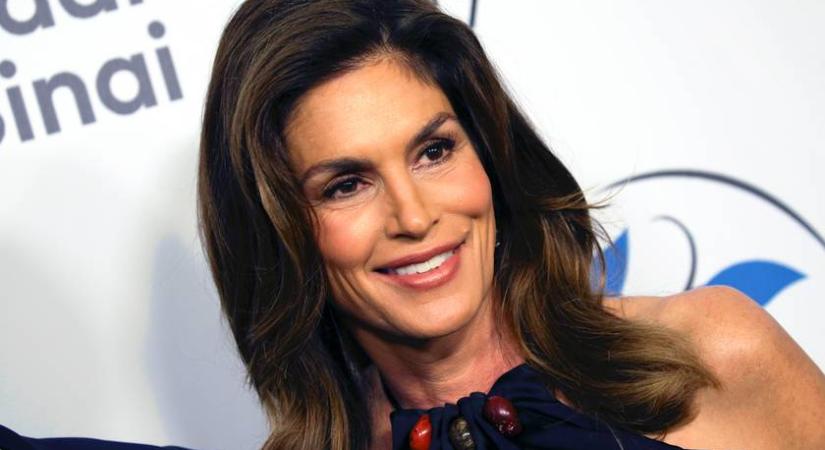 Cindy Crawford 26 éves fia piszok jóképű: Presley nagyon hasonlít anyukájára