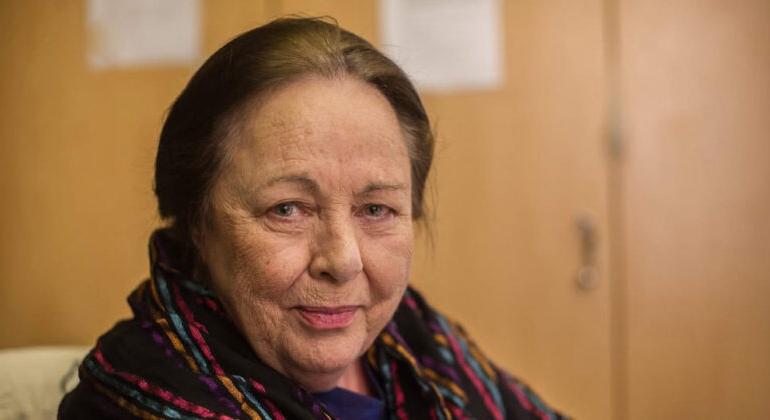 Felavatták Csomós Mari színésznő síremlékét